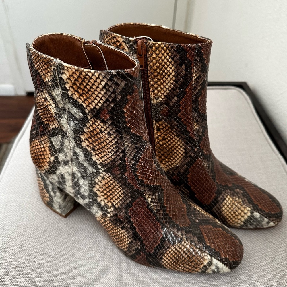 Chinese Laundry Brown and Tan Snakeskin Ankle Boots